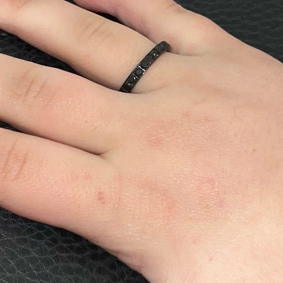 Titanium Ring - Picture 3 of 3